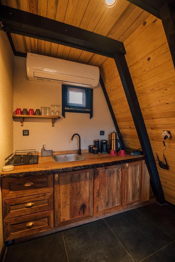 Karmatte Bungalow Kartepe Extérieur photo